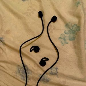 Air buds and air pods holder